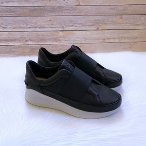UGG Libu Black Leather Sneakers